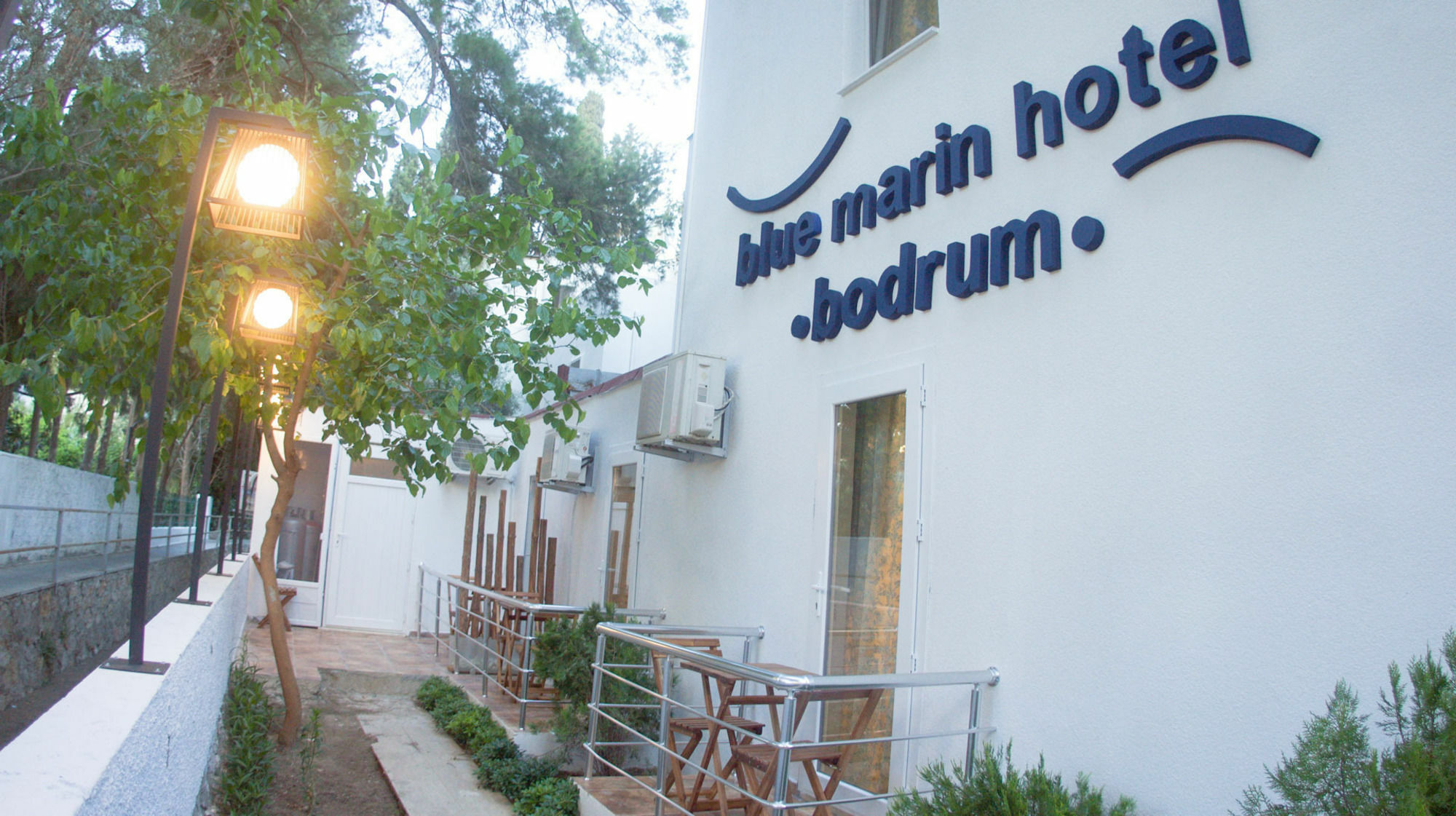 Blue Marin Hotel Битез Экстерьер фото