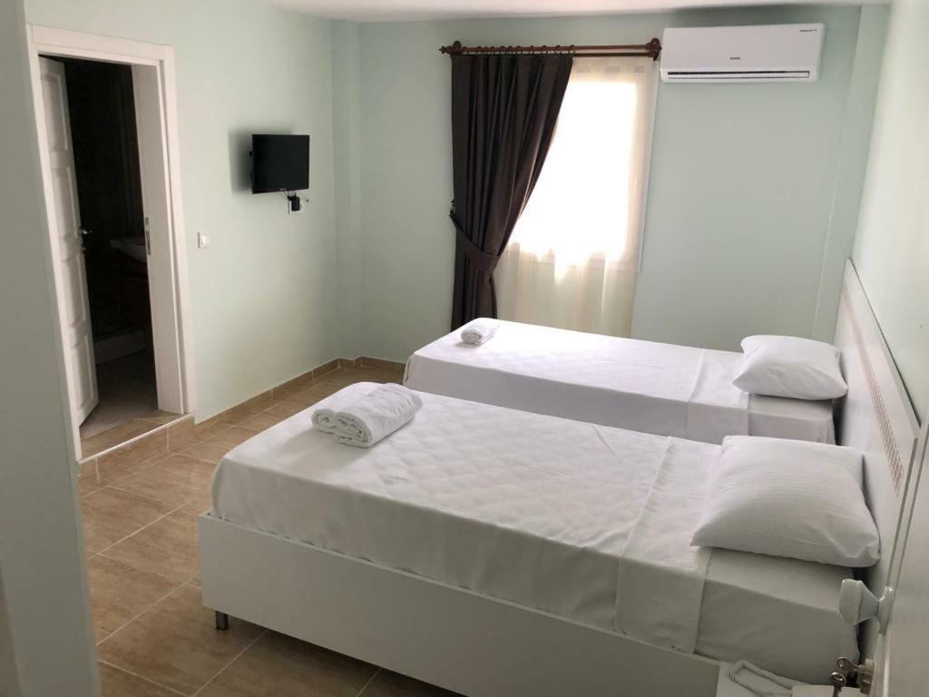 Blue Marin Hotel Битез Экстерьер фото