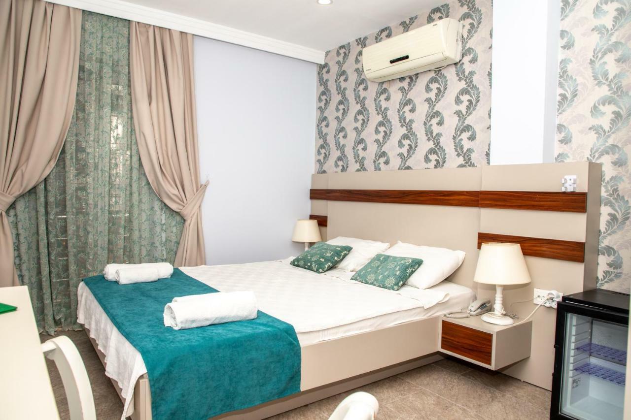 Blue Marin Hotel Битез Экстерьер фото