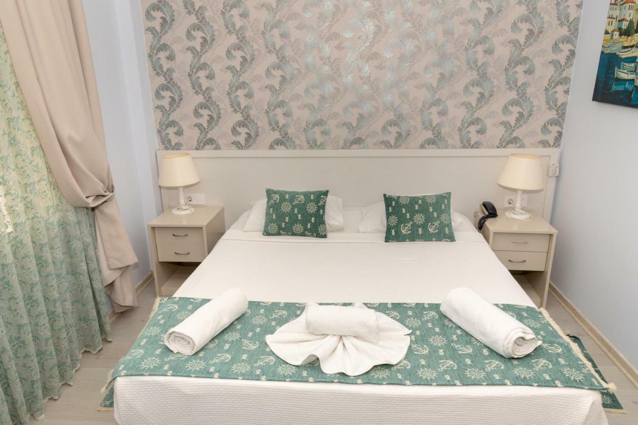 Blue Marin Hotel Битез Экстерьер фото