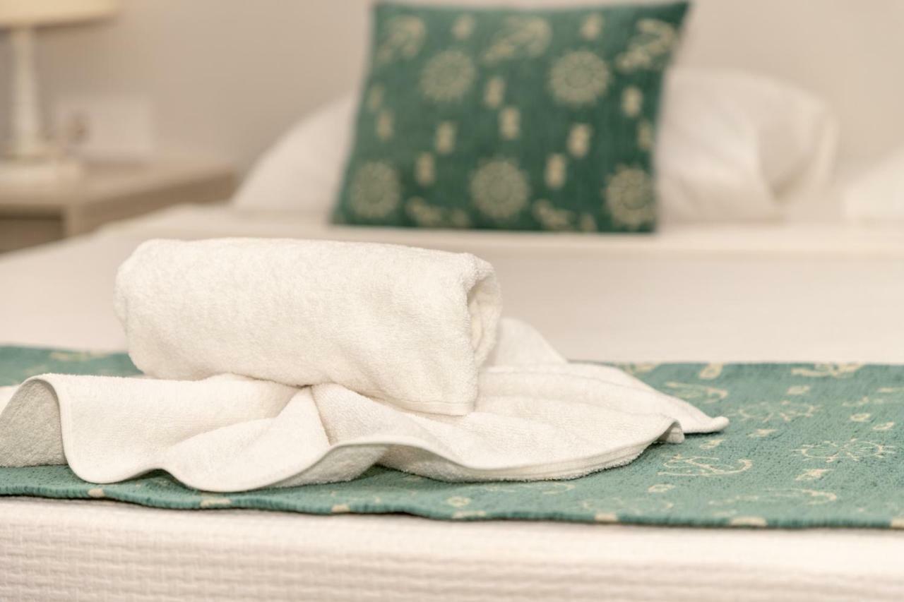Blue Marin Hotel Битез Экстерьер фото